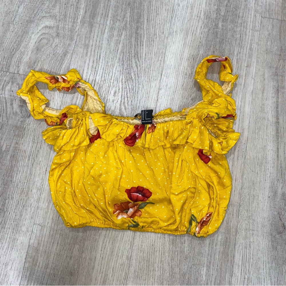 Forever 21 Yellow Floral Crop Size Small